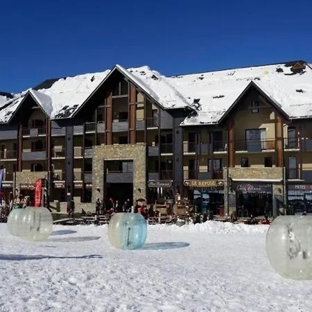 Serias 17 Appartement Germ